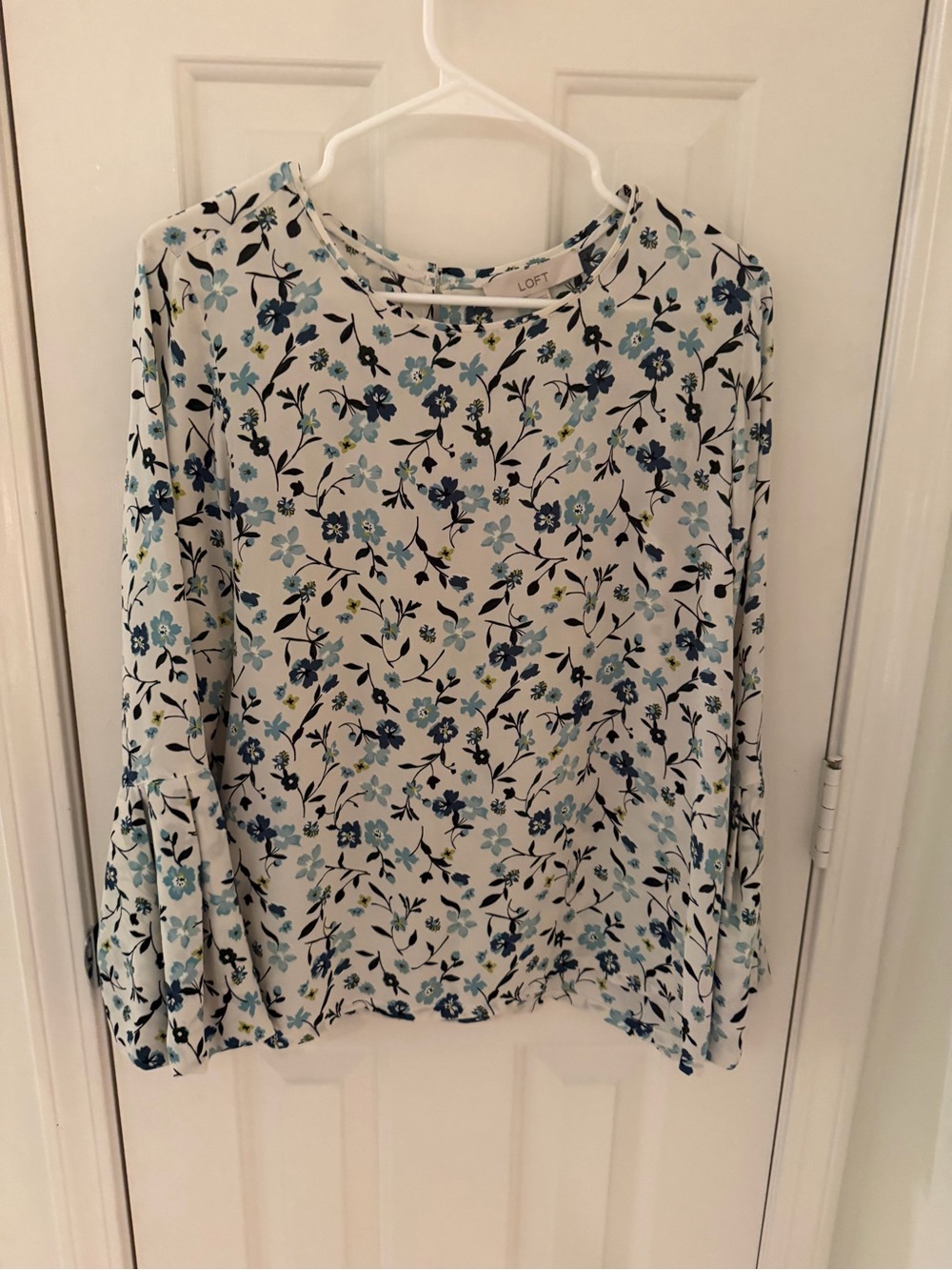 LOFT White Floral Bell-Sleeve Blouse with Blue Flowers